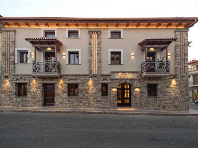 Ceci Suites, Arachova