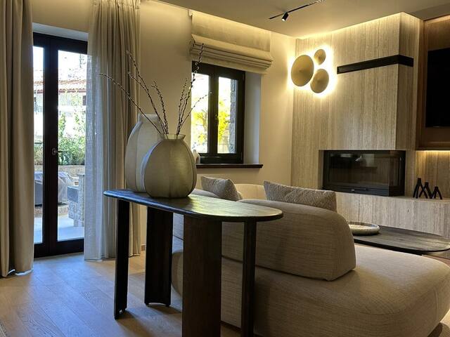 Ceci Suites, Arachova