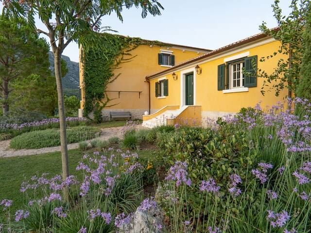 Estate villa, Corfu