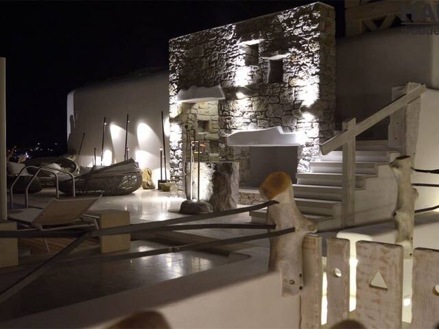 Kenshō Ornos, Mykonos