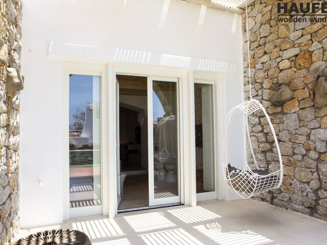 Kenshō Ornos, Mykonos