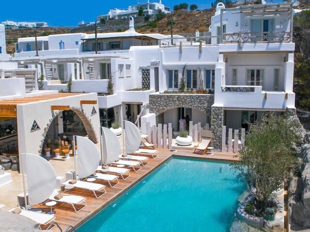 Kenshō Ornos, Mykonos
