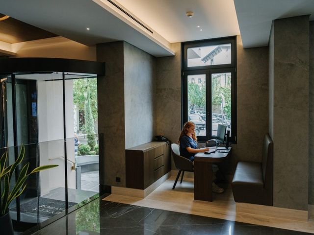 Lefkos Stavros – The Athens Clinic