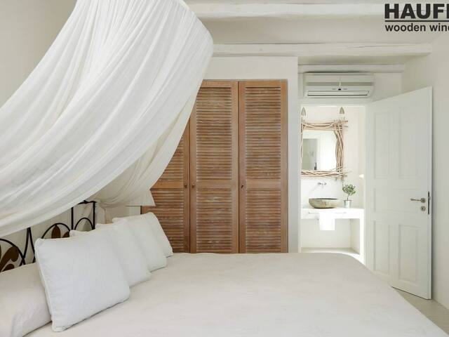 Villa Marandi Luxury Suites