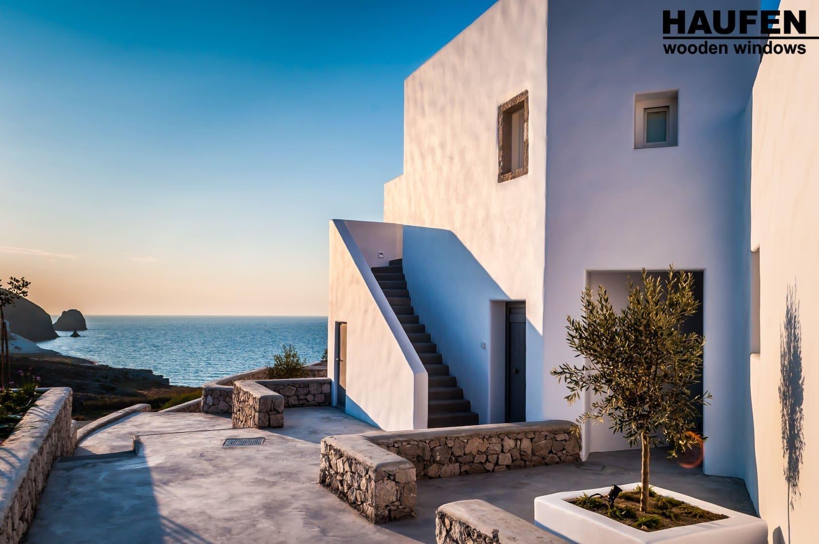 Milos Breeze Boutique Hotel