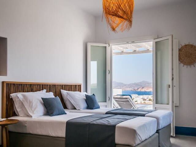 Milos Breeze Boutique Hotel