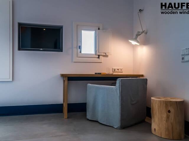 Milos Breeze Boutique Hotel