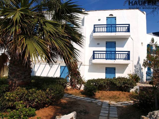 Holiday house, Naxos