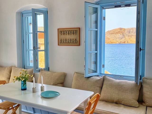 Pelagos Seaside Suites, Symi