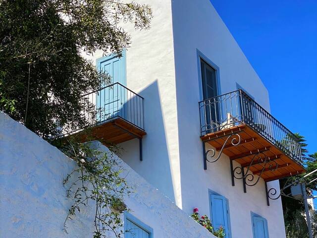Pelagos Seaside Suites, Symi
