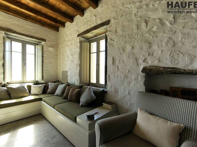 Traditional house II, Serifos