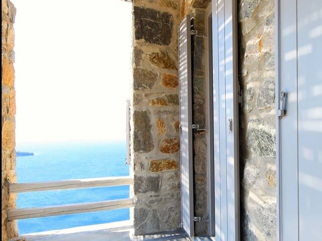 Luxury residence, Serifos