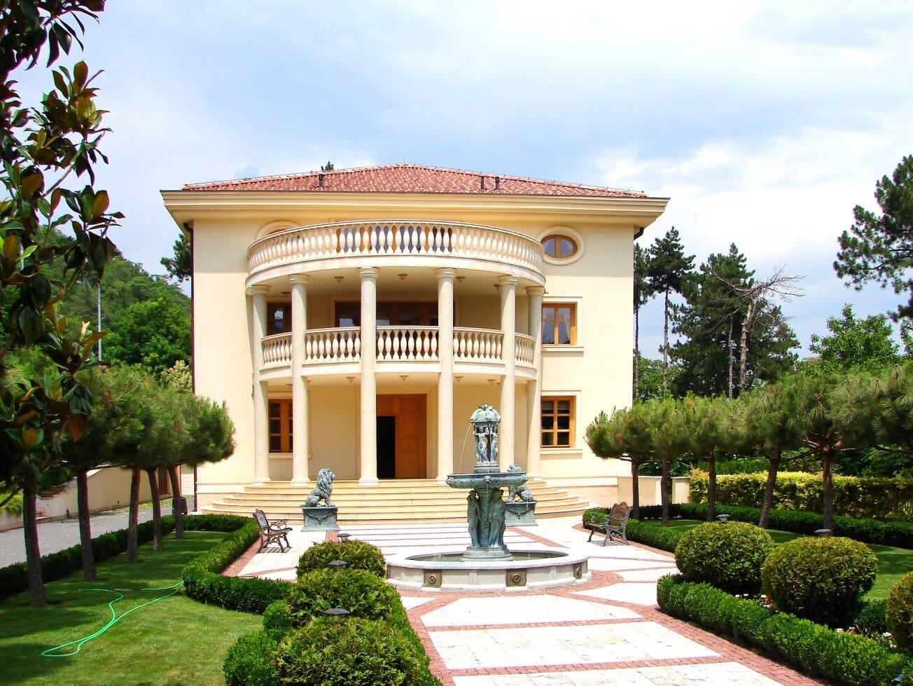 Historic mansion, Ljubljana