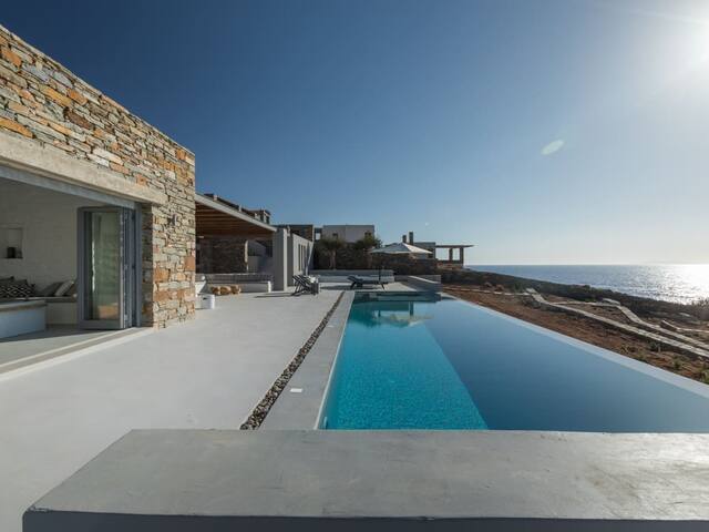 Villa Tzia
