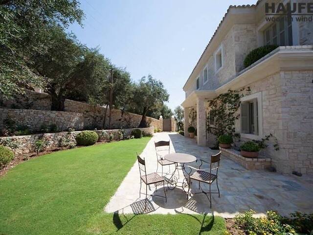 Luxury residence, Corfu