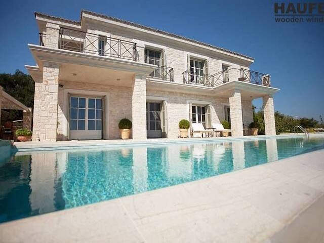 Luxury residence, Corfu
