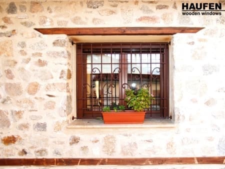 Ξύλινα παράθυρα HAUFEN #0559