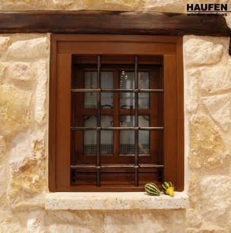 Ξύλινα παράθυρα HAUFEN #0582