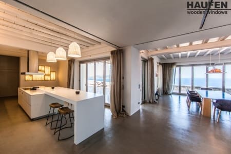 Ξύλινες μπαλκονόπορτες HAUFEN #0481