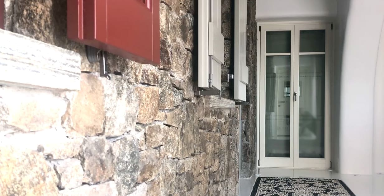 Ξύλινες μπαλκονόπορτες