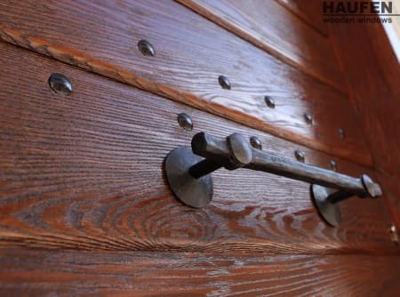 Τεχνική λεπτομέρεια HAUFEN #2051
