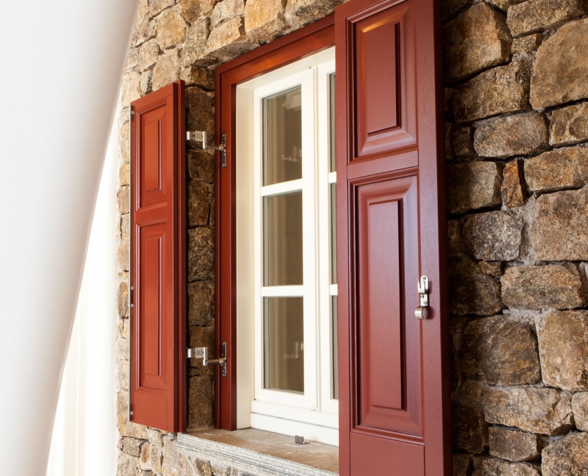 How to choose wooden windows