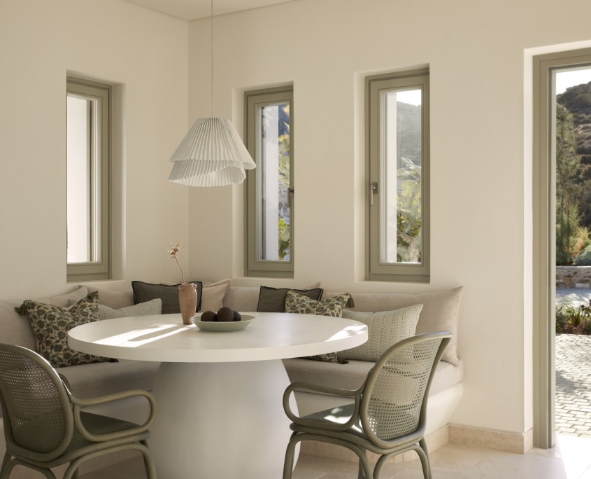 Wooden frames and thermal insulation